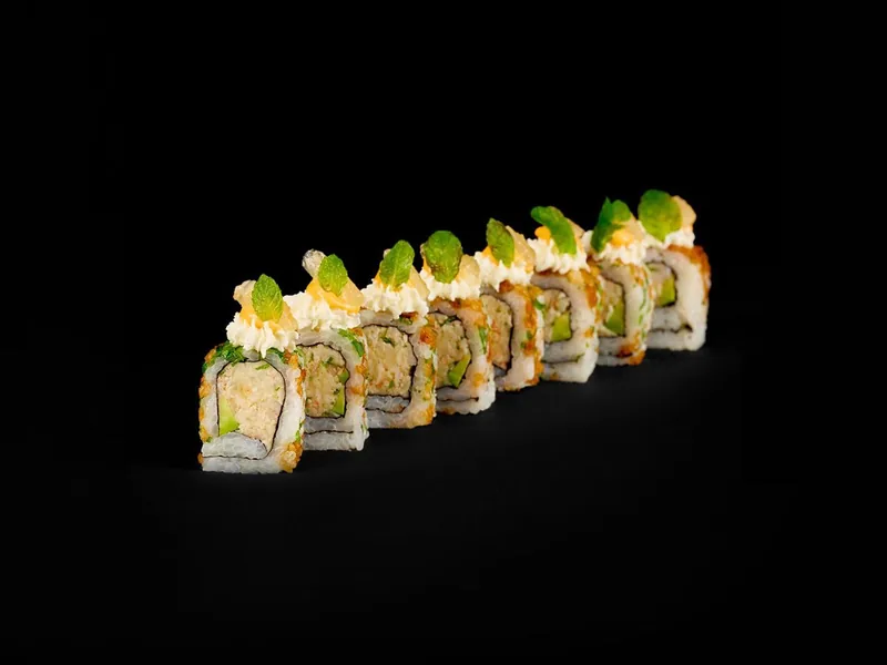 Tsunami Roll  8 Pcs