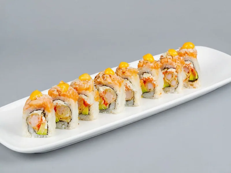 Salmon Natal Roll 8 pcs