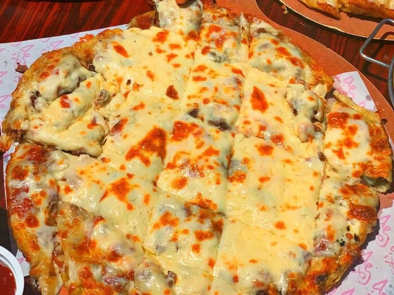 فطيرة شرقي مشكل جبن