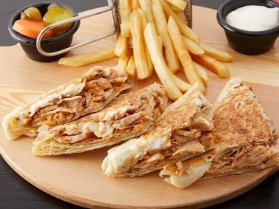 ساندوتش شاورما دجاج عربي إكسترا