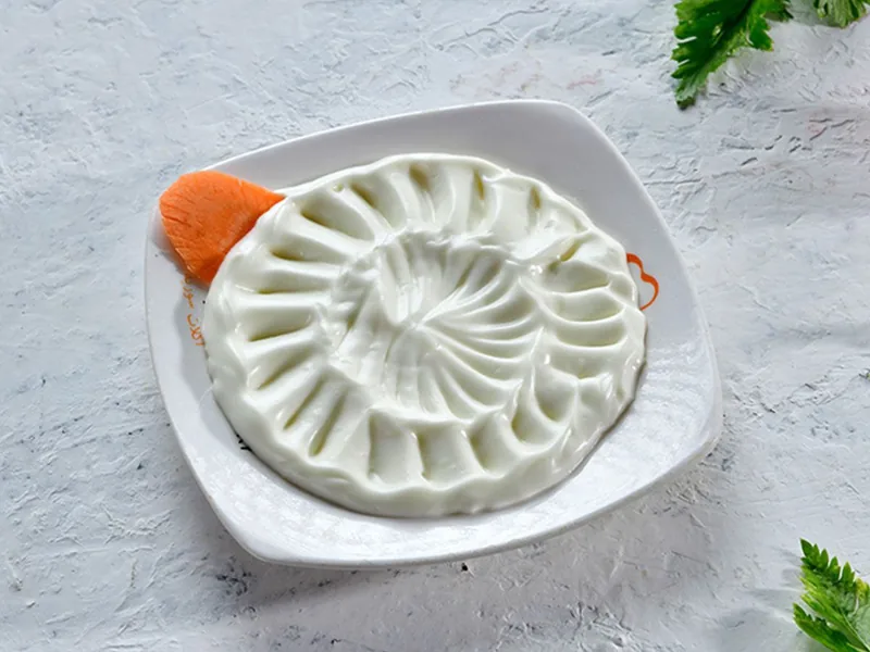 ثومية